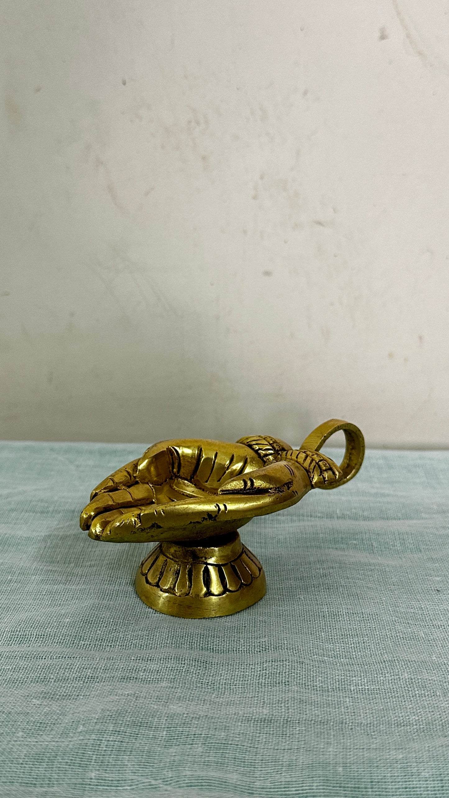 Hand Diya